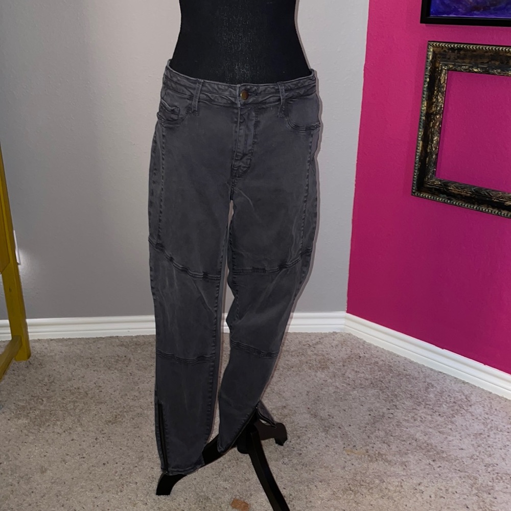 Faded black jeggings